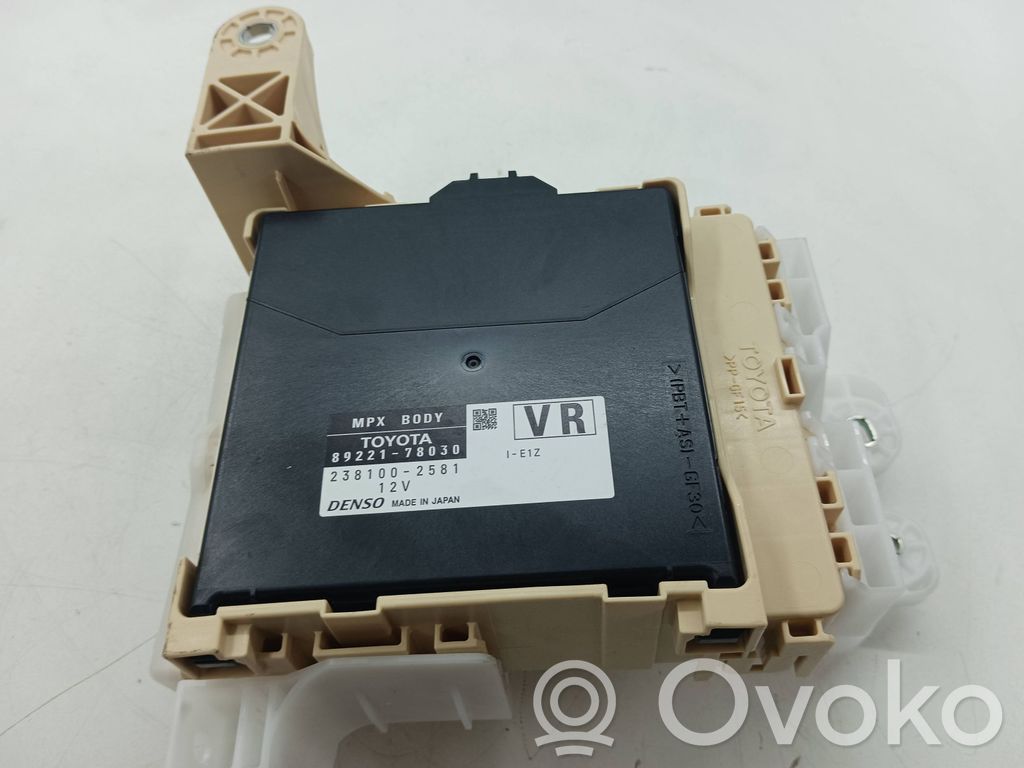 Lexus NX Module confort 