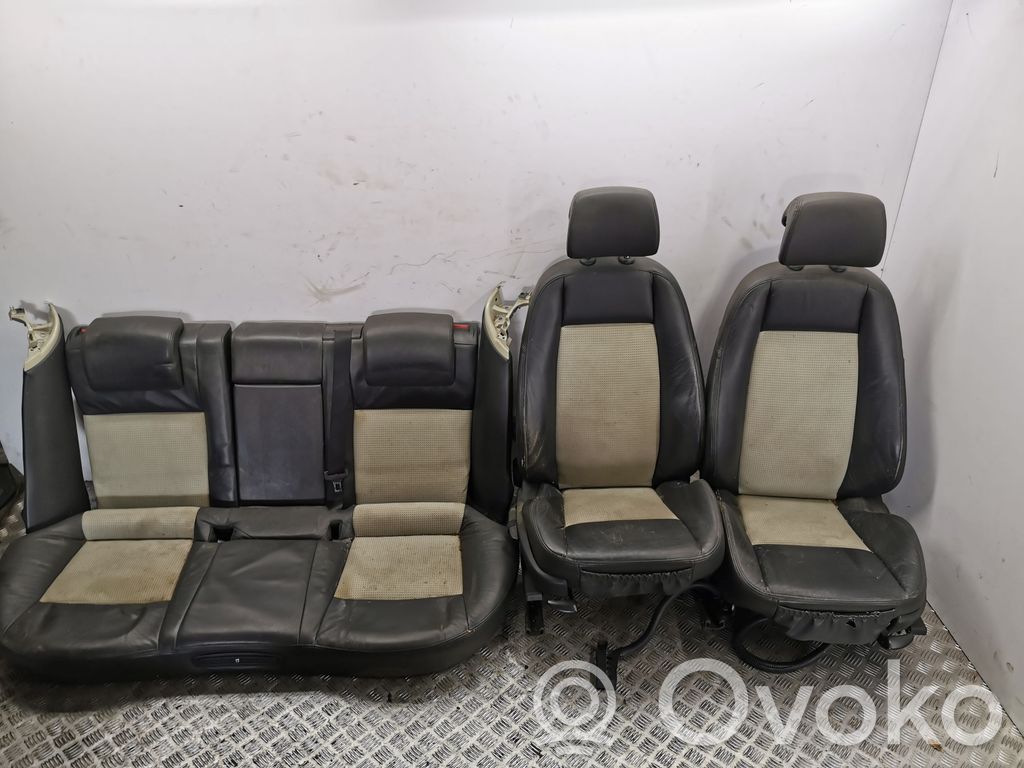 Interior set