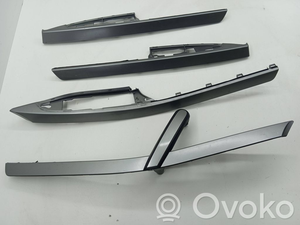 Mazda CX-7 Door card panel trim set 