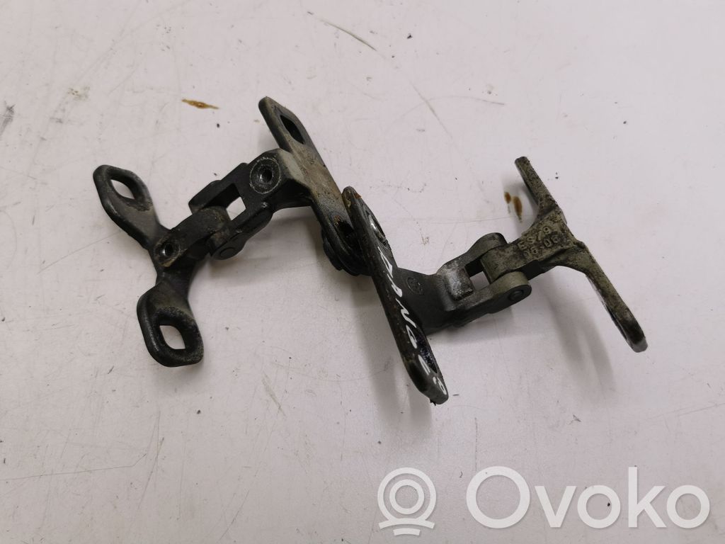 BMW X5 E53 Tailgate/trunk/boot hinge 