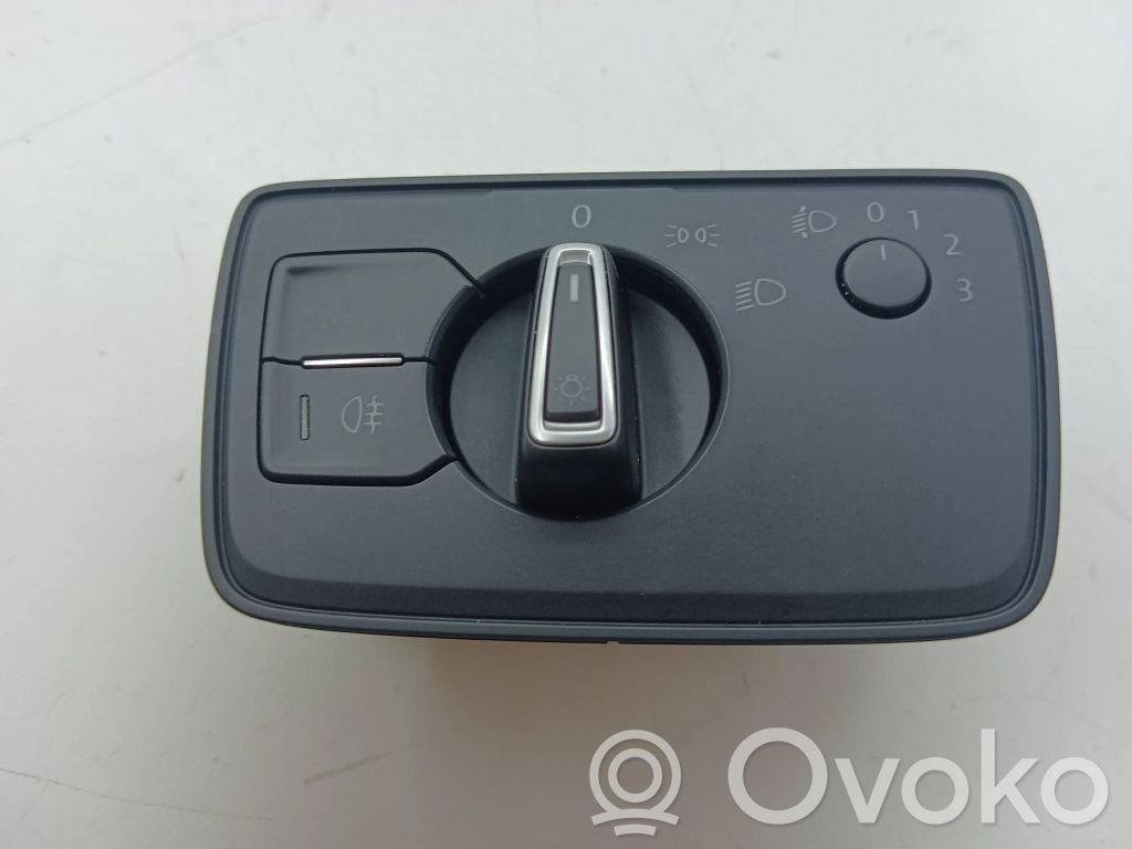 Volkswagen PASSAT B8 Interruptor de luz 
