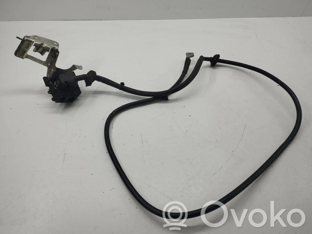 Porsche Cayenne (9PA) Positive cable (battery) 