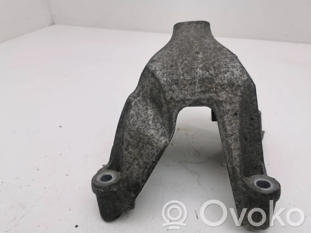 Łapa / Mocowanie silnika   4G0193307
