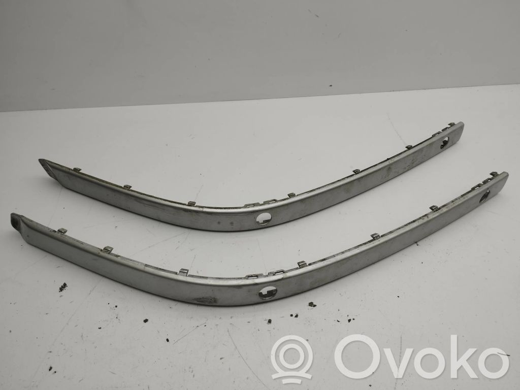 BMW 5 E39 Ornament îmbinare bară față 