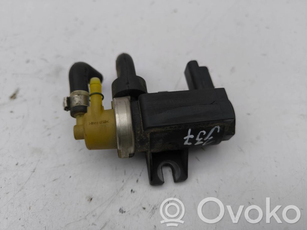 Citroen C4 II Válvula de vacío 