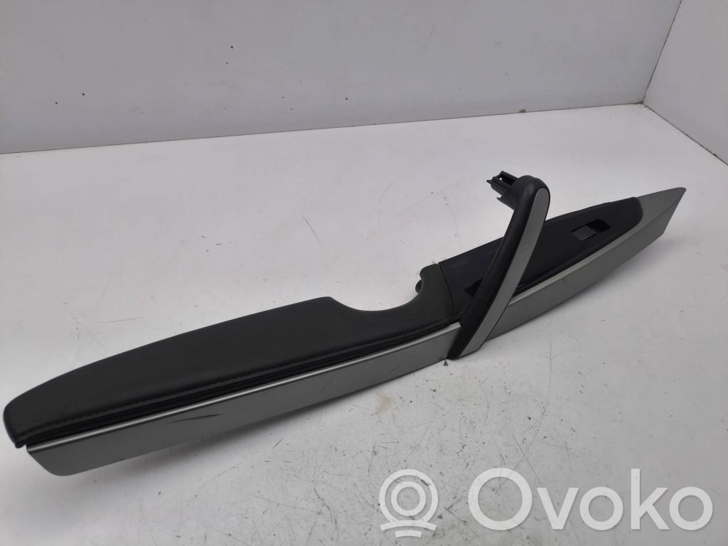 Mazda CX-7 Rivestimento della maniglia interna per portiera anteriore 