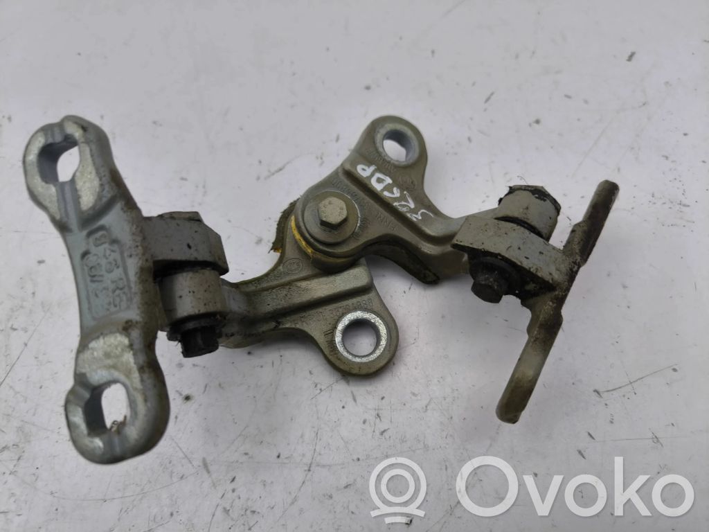 Front door hinge set   30784890