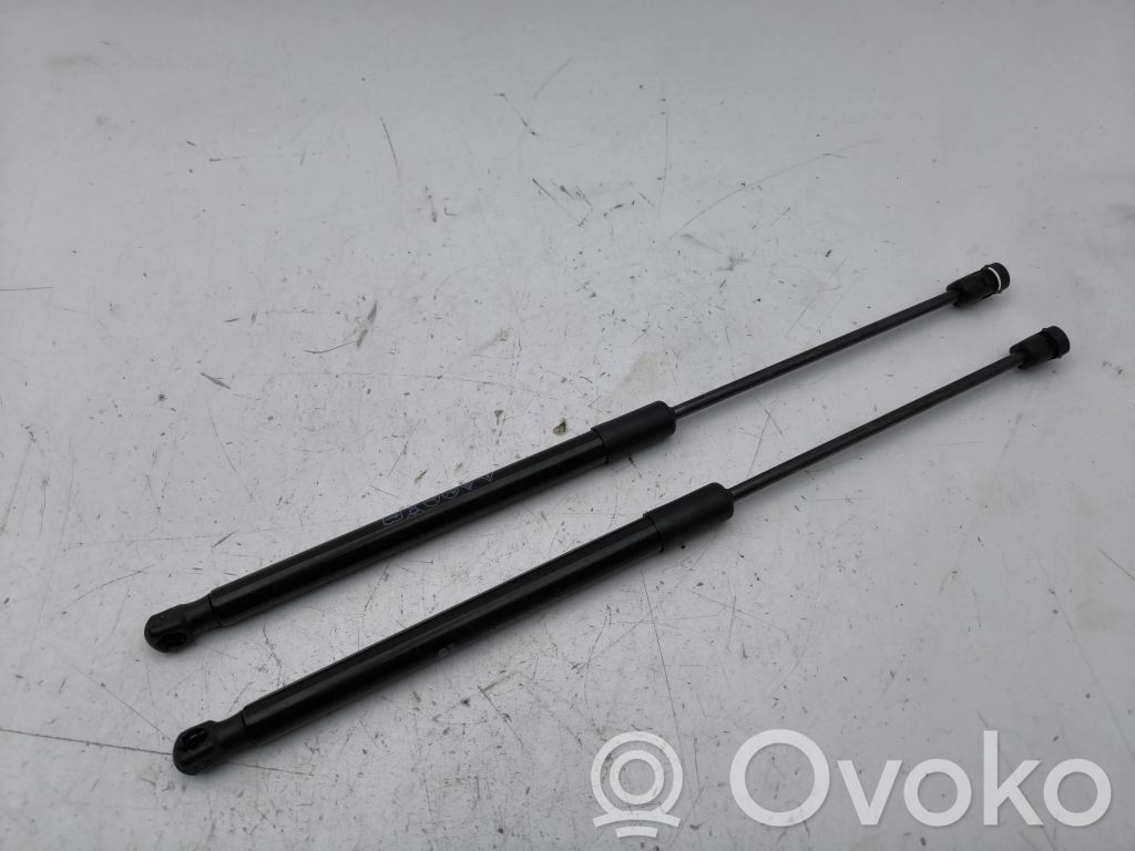 Audi A1 Muelle amortiguador puerta trasera 