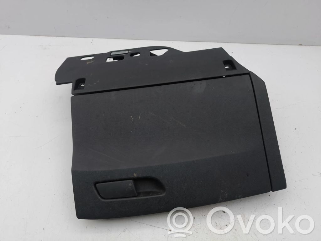 Guantera   8W2857035A