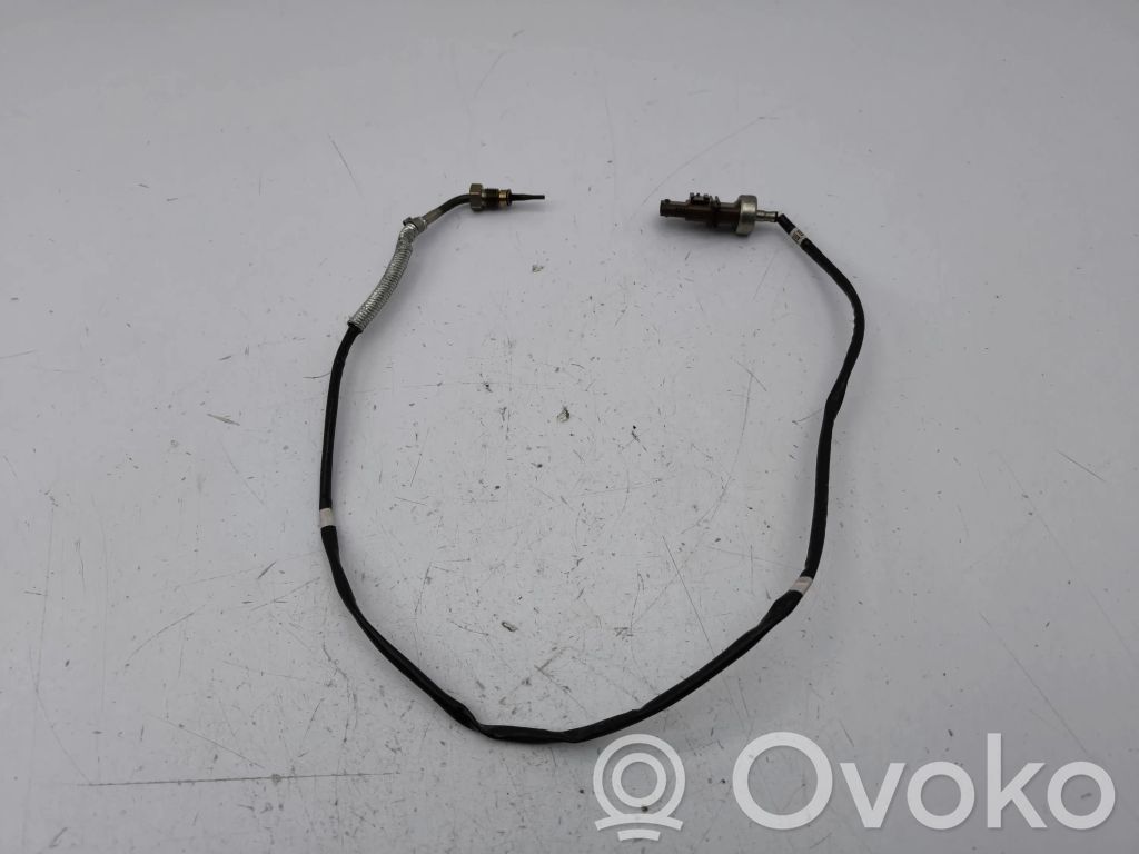 Czujnik temperatury spalin   04L919529E