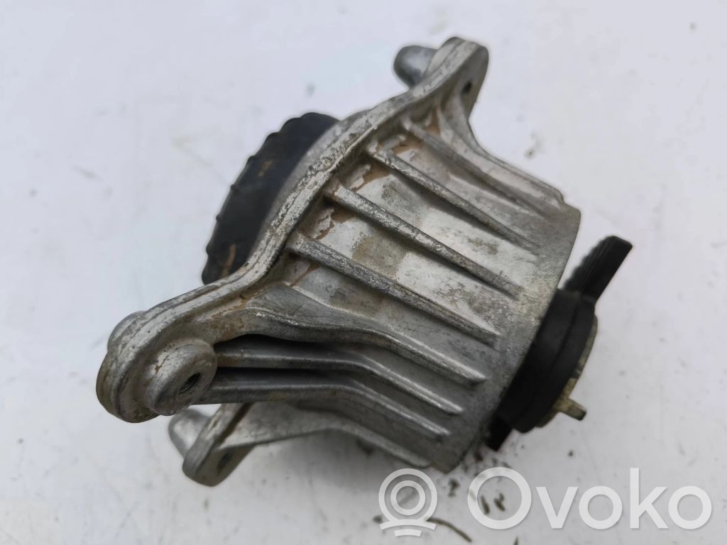 Mercedes-Benz E W213 Suport tampon motor