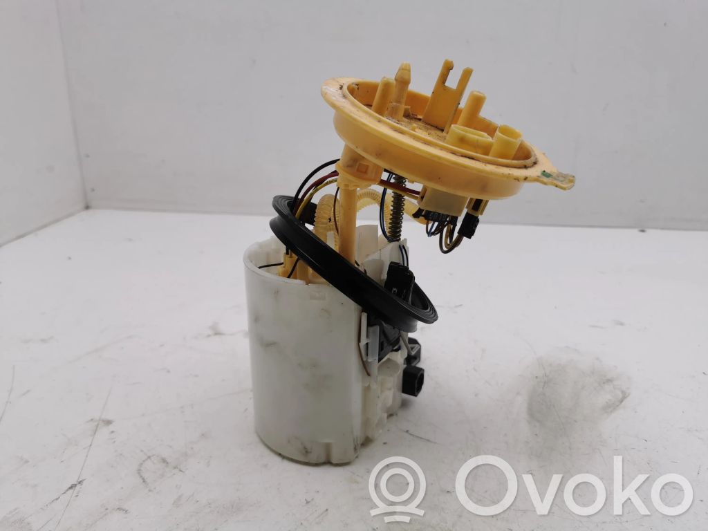 Volkswagen Arteon Bomba interna de combustible 