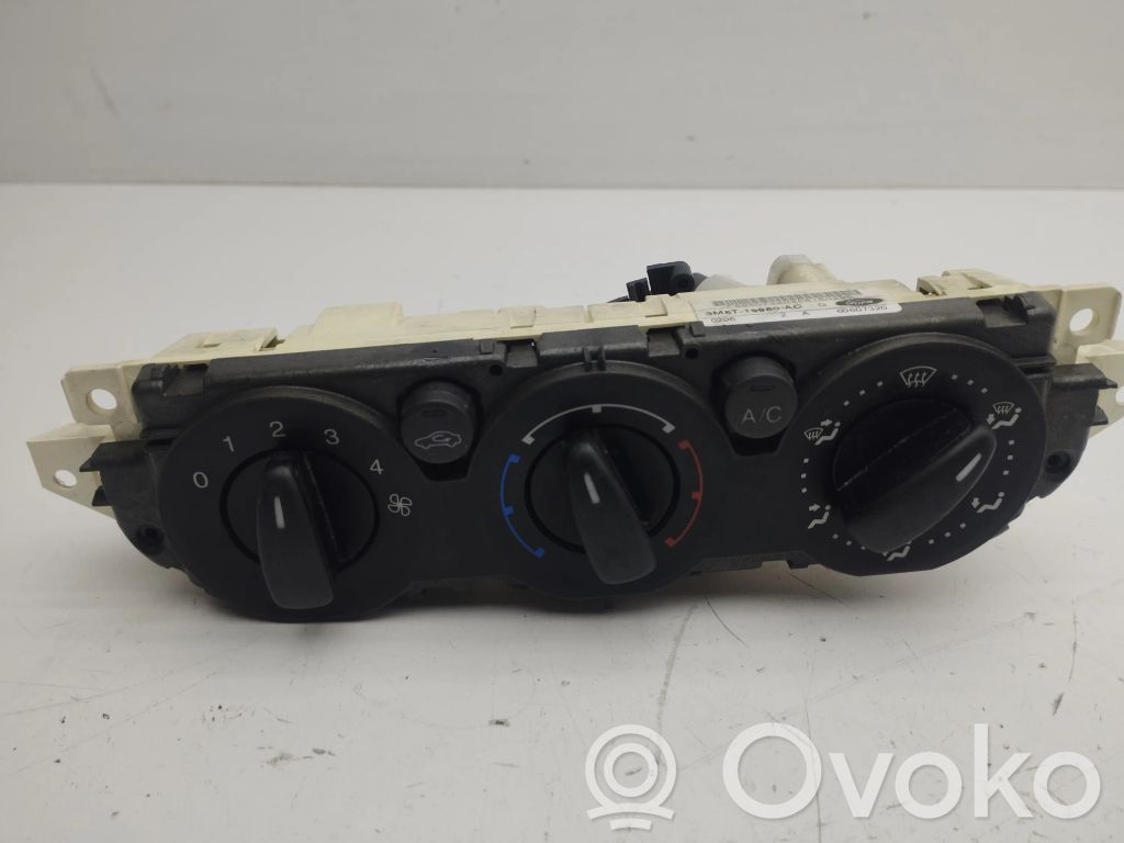 Ford Focus C-MAX Climate control unit 
