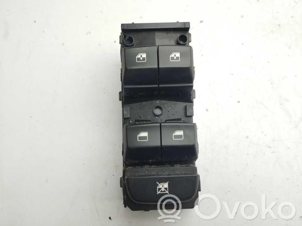 KIA Ceed Interruptor del elevalunas eléctrico 