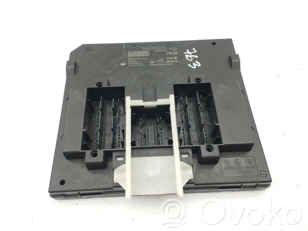 Audi Q2 - Modul confort 