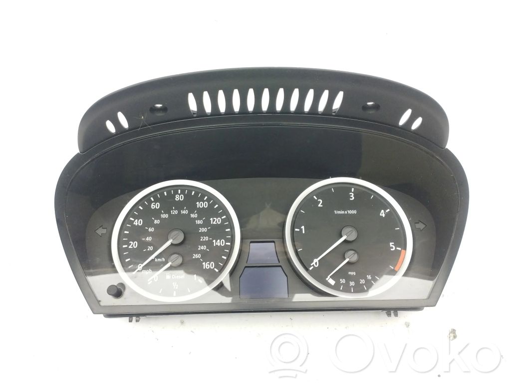 BMW 5 E60 E61 Spidometrs (instrumentu panelī) 