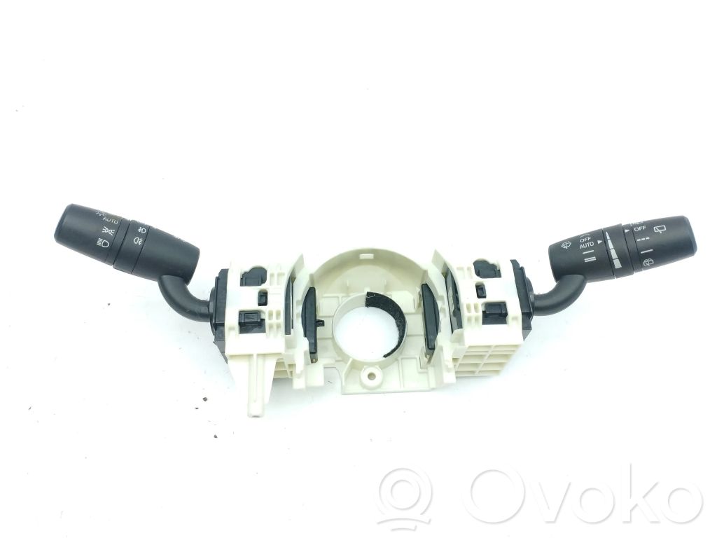 Mazda 6 Commodo, commande essuie-glace/phare 
