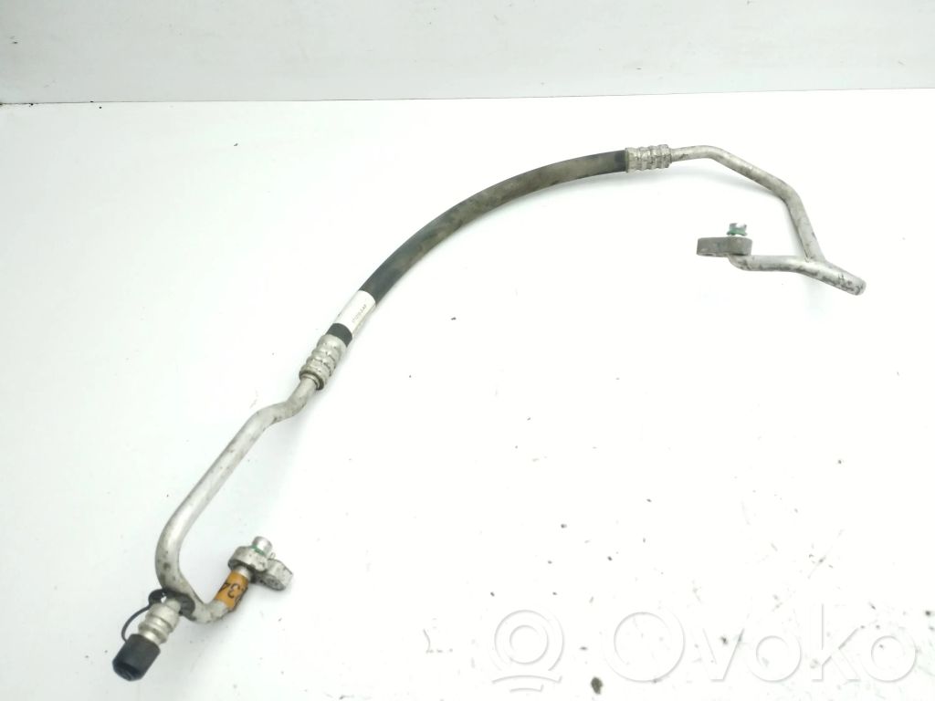 KIA Ceed Ilmastointilaitteen putki (A/C) 