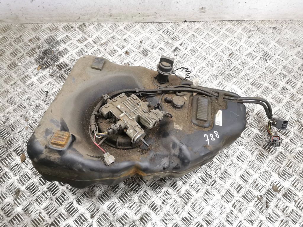 Mazda CX-7 AdBlue liquid reservoir 