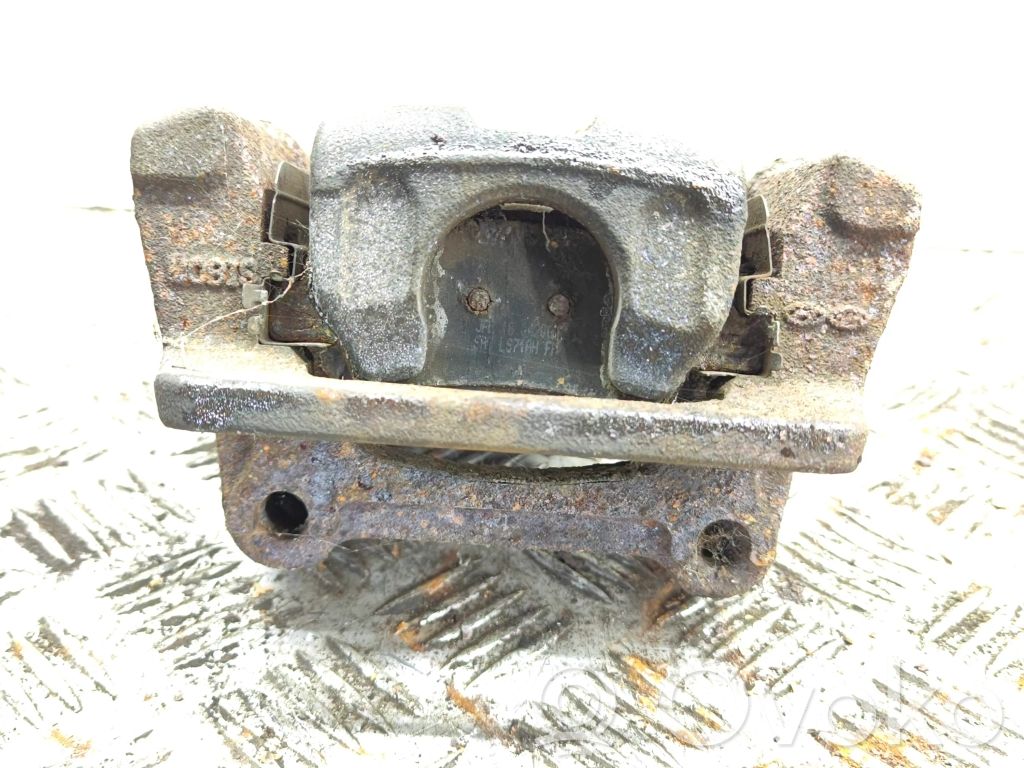 Caliper del freno trasero   A558237700