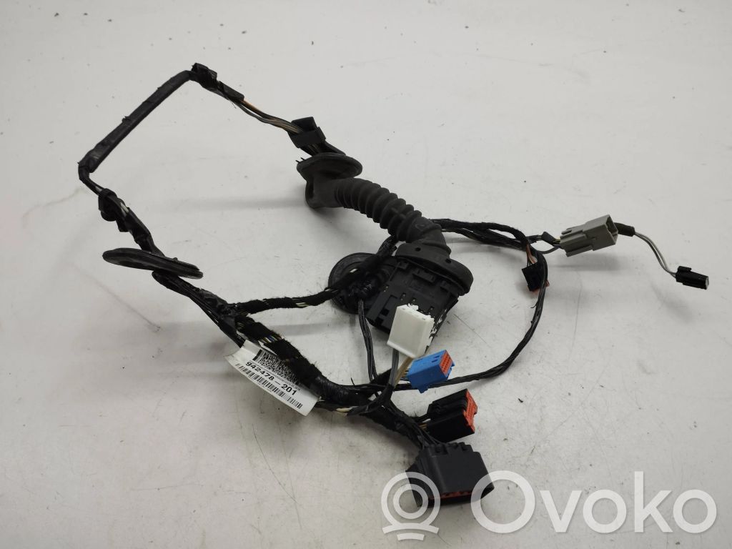 Ford C-MAX I Cableado de puerta delantera 
