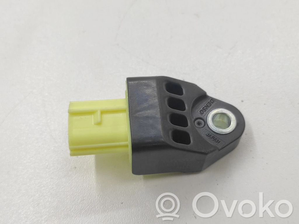 Lexus CT 200H Airbagsensor Crashsensor Drucksensor 