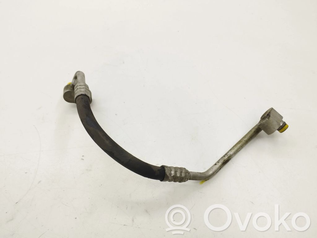 Air conditioning (A/C) pipe/hose