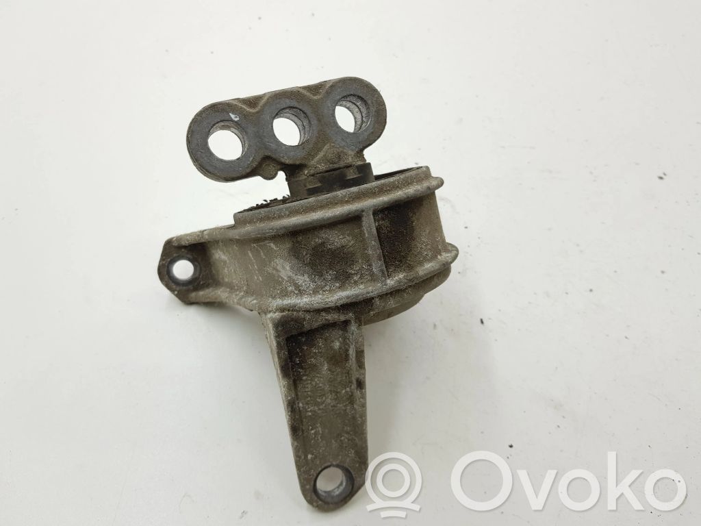 Engine mount bracket   90575772,90575779