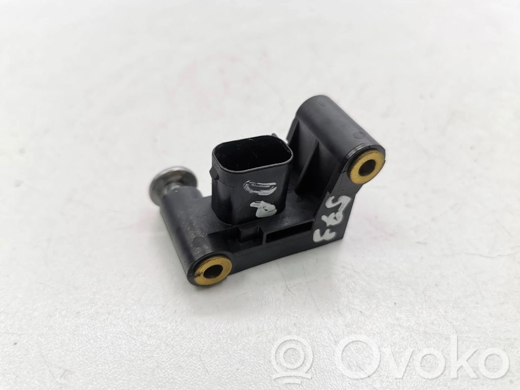 Czujnik uderzenia Airbag   6977398,001366,038A52C4,090308