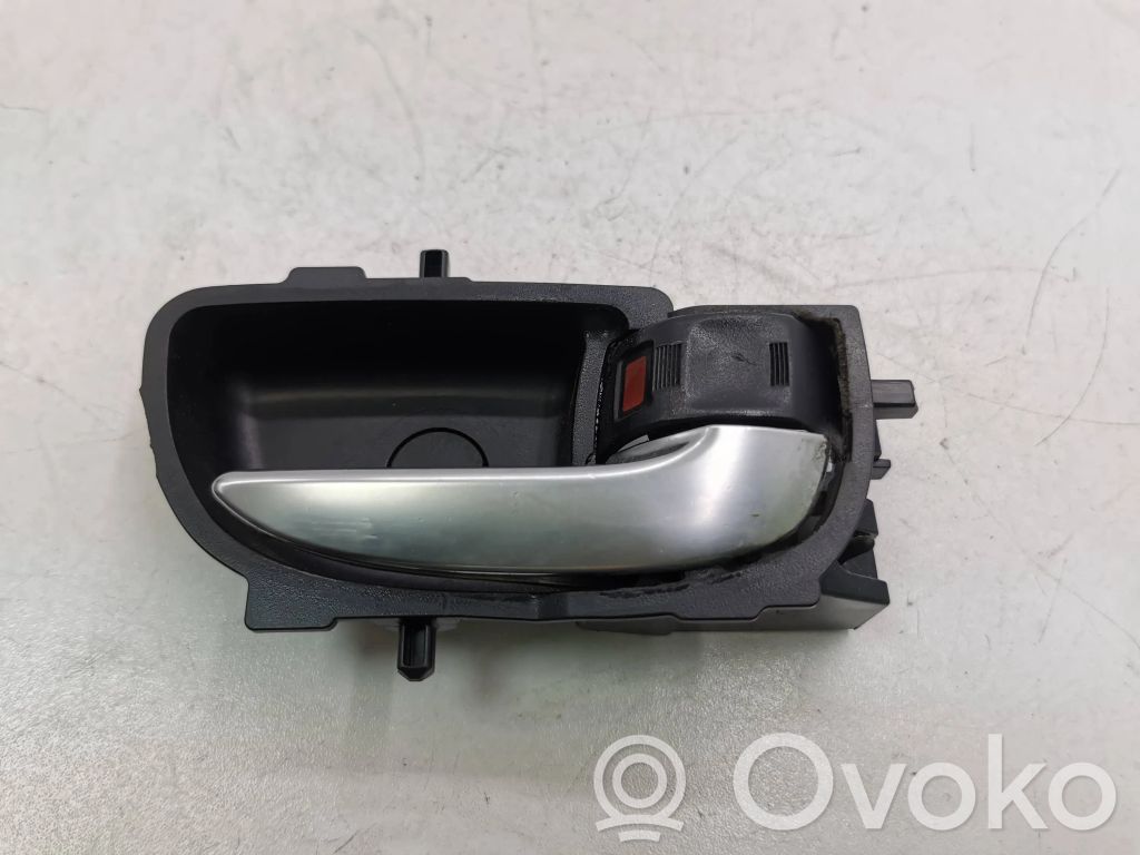 Toyota Auris E180 Manecilla interna puerta delantera 