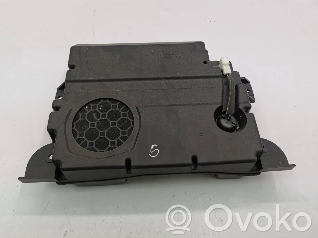 Honda CR-V Subwoofer 