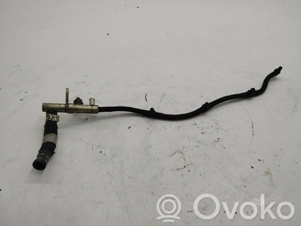 Fuel return line/hose