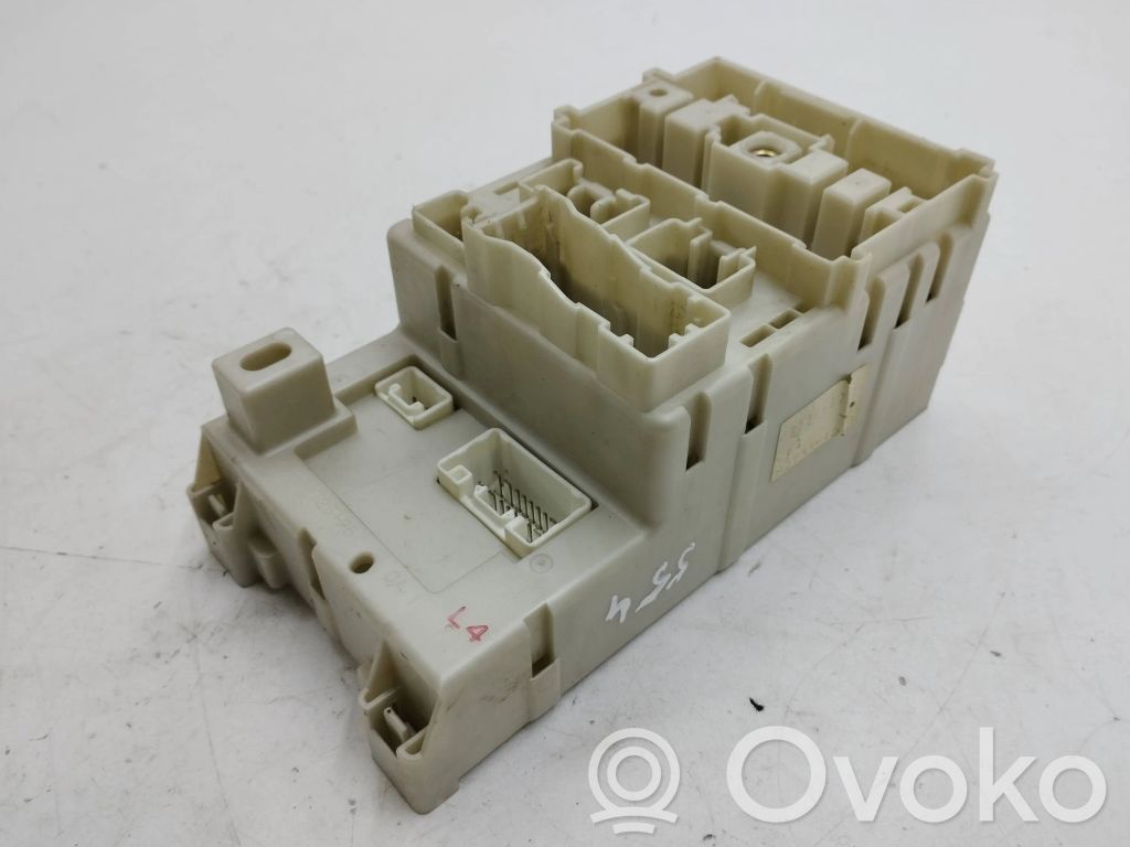 Toyota RAV 4 (XA20) Modulo fusibile
