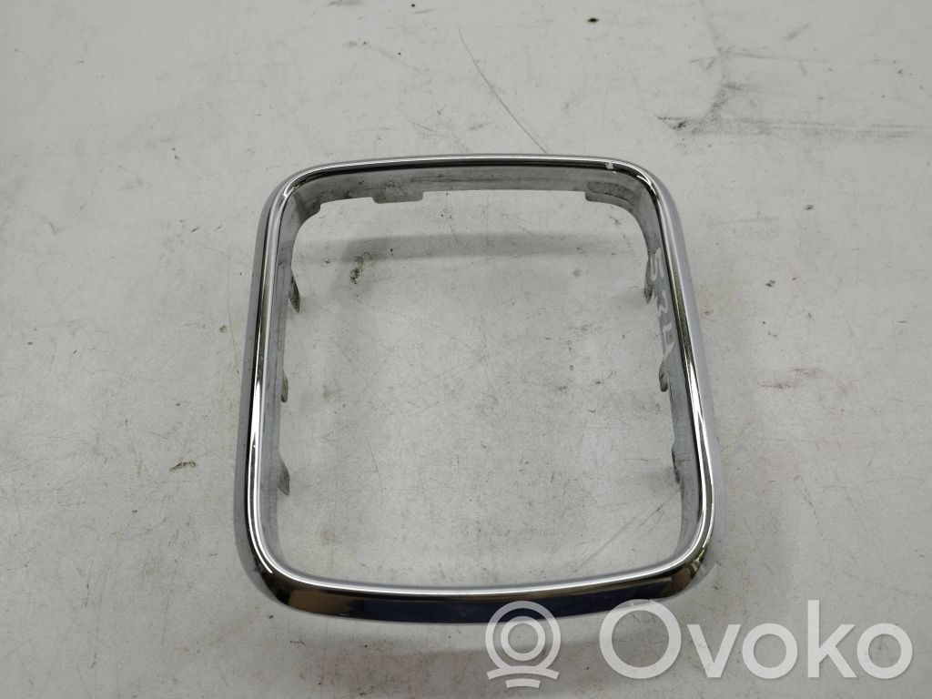 Mercedes-Benz B W245 Rivestimento in plastica cornice della leva del cambio