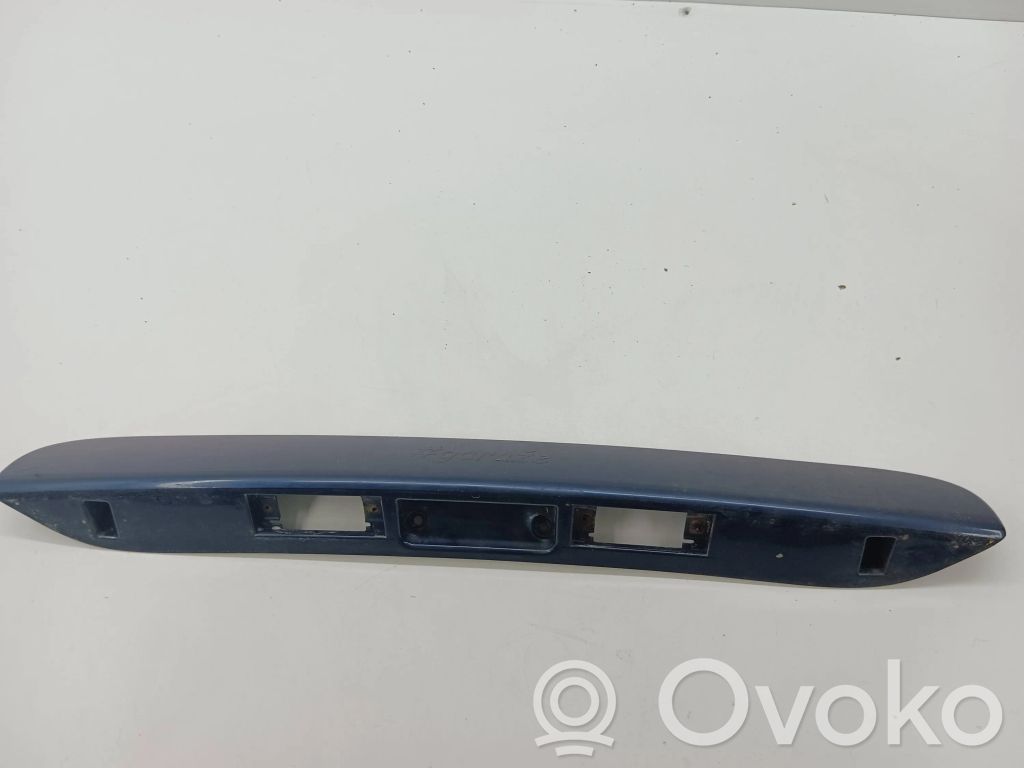 Chrysler Voyager Éclairage de plaque d'immatriculation 