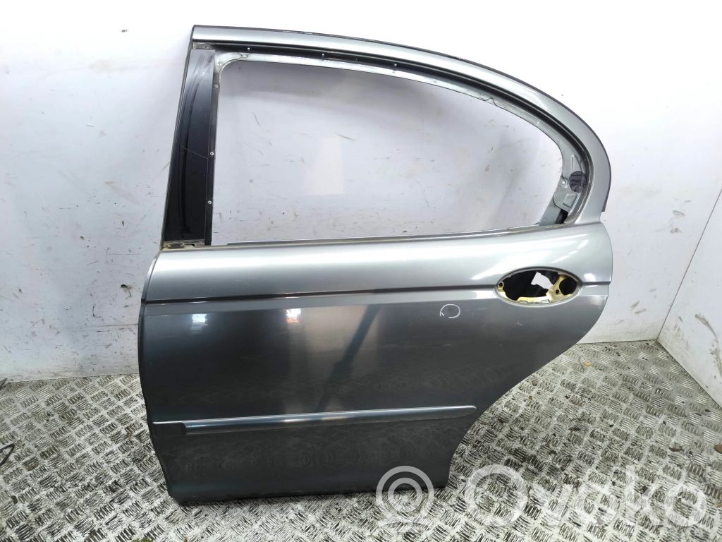 Rear door