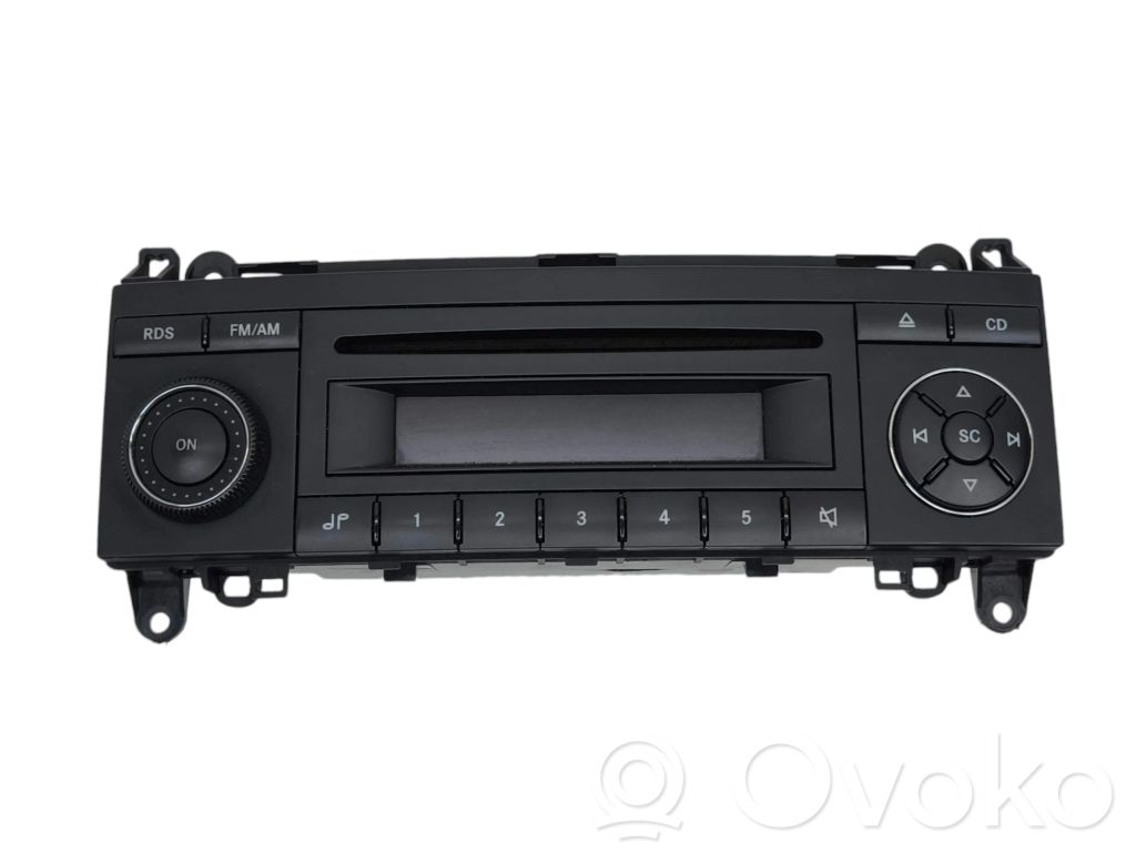 Mercedes-Benz A W169 Panel / Radioodtwarzacz CD/DVD/GPS 