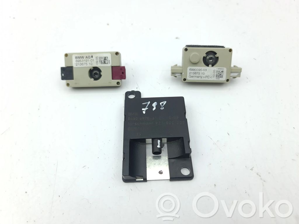 Amplificateur d'antenne   6928461,6953191,6990090