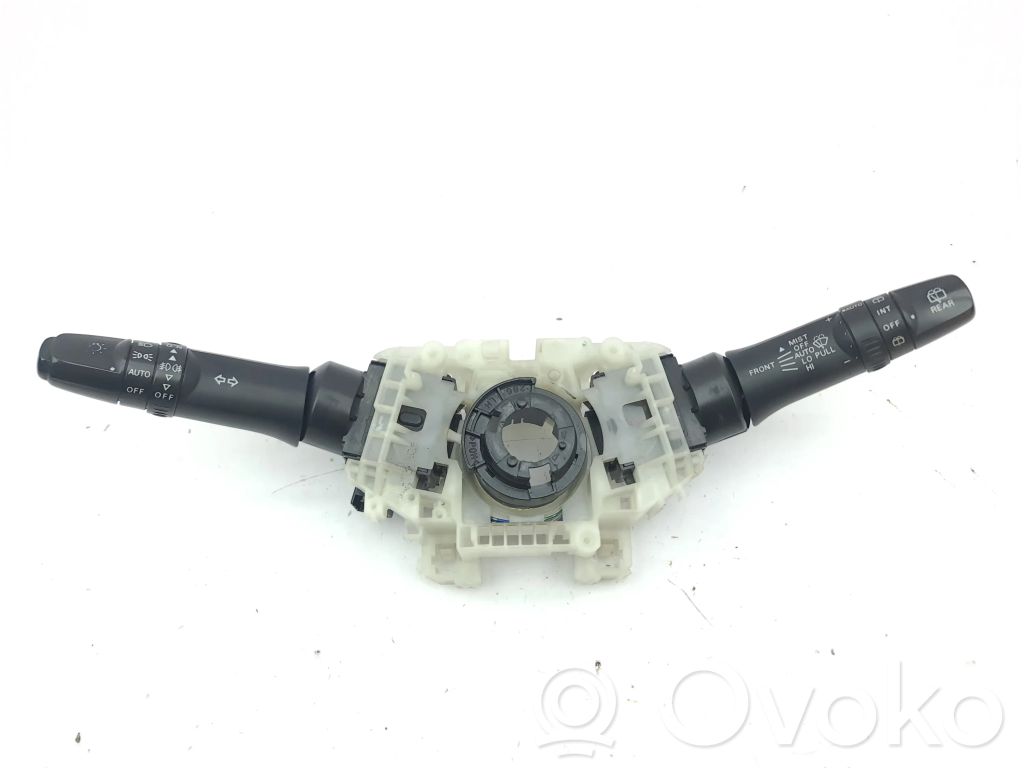 Mitsubishi Outlander Commodo, commande essuie-glace/phare 