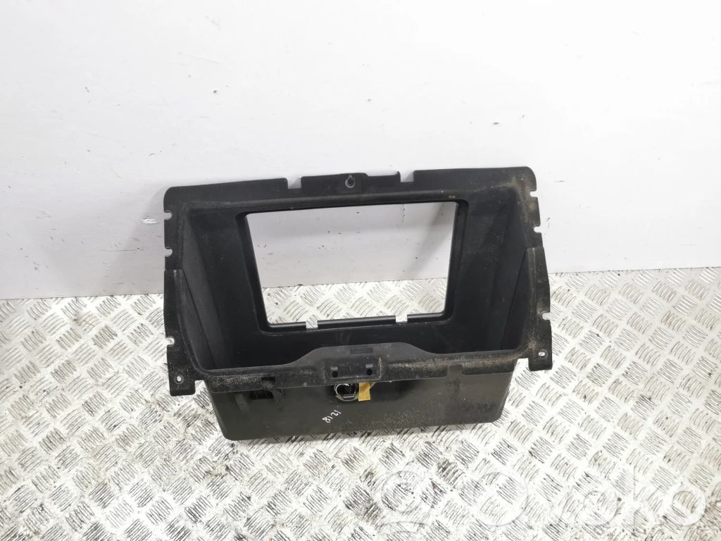 Nissan 350Z Handschuhfach 
