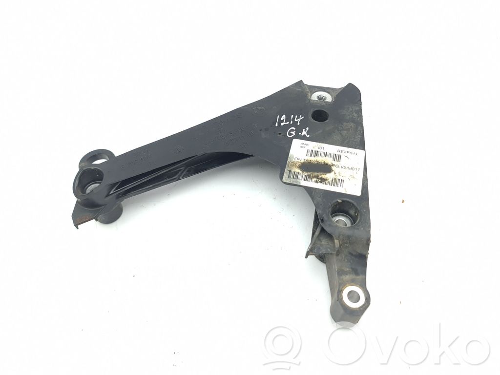 BMW i3 Engine mounting bracket 
