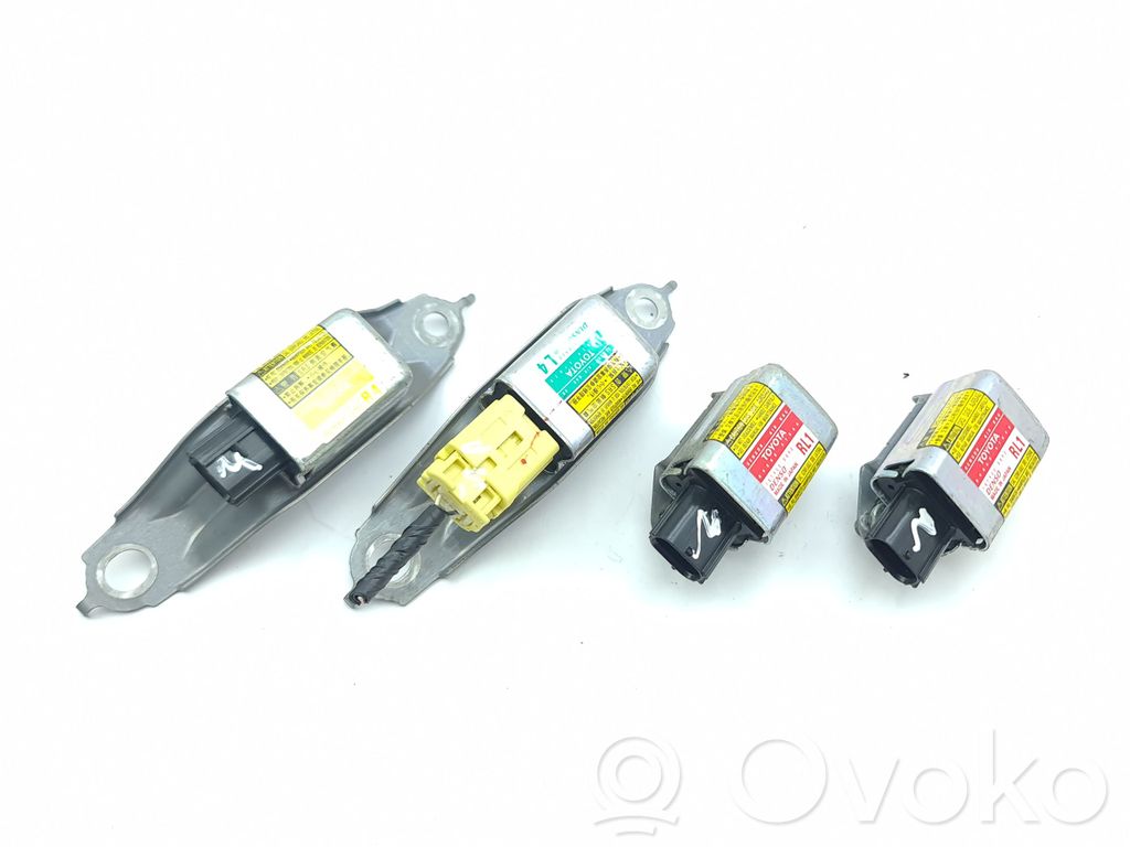 Toyota Prius (XW20) Senzor impact/declanșare airbag 