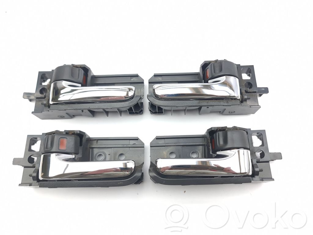 Toyota Avensis T250 Maniglia interna per portiera anteriore 