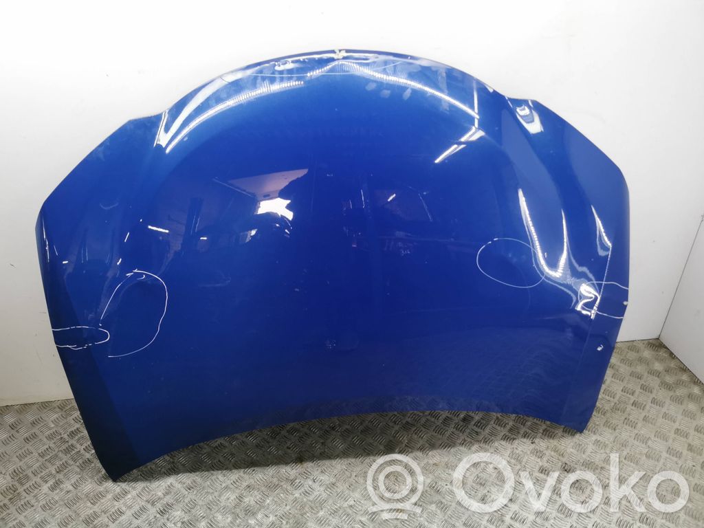 Couvercle, capot moteur