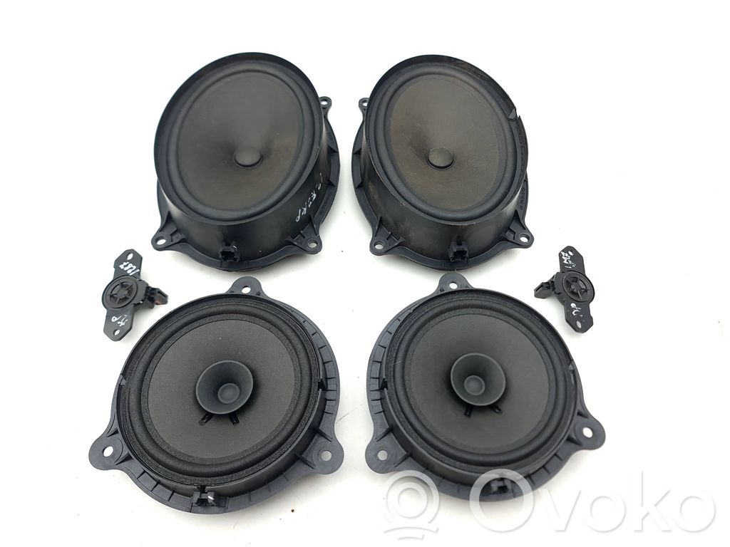 Nissan Navara D23 Kit système audio 