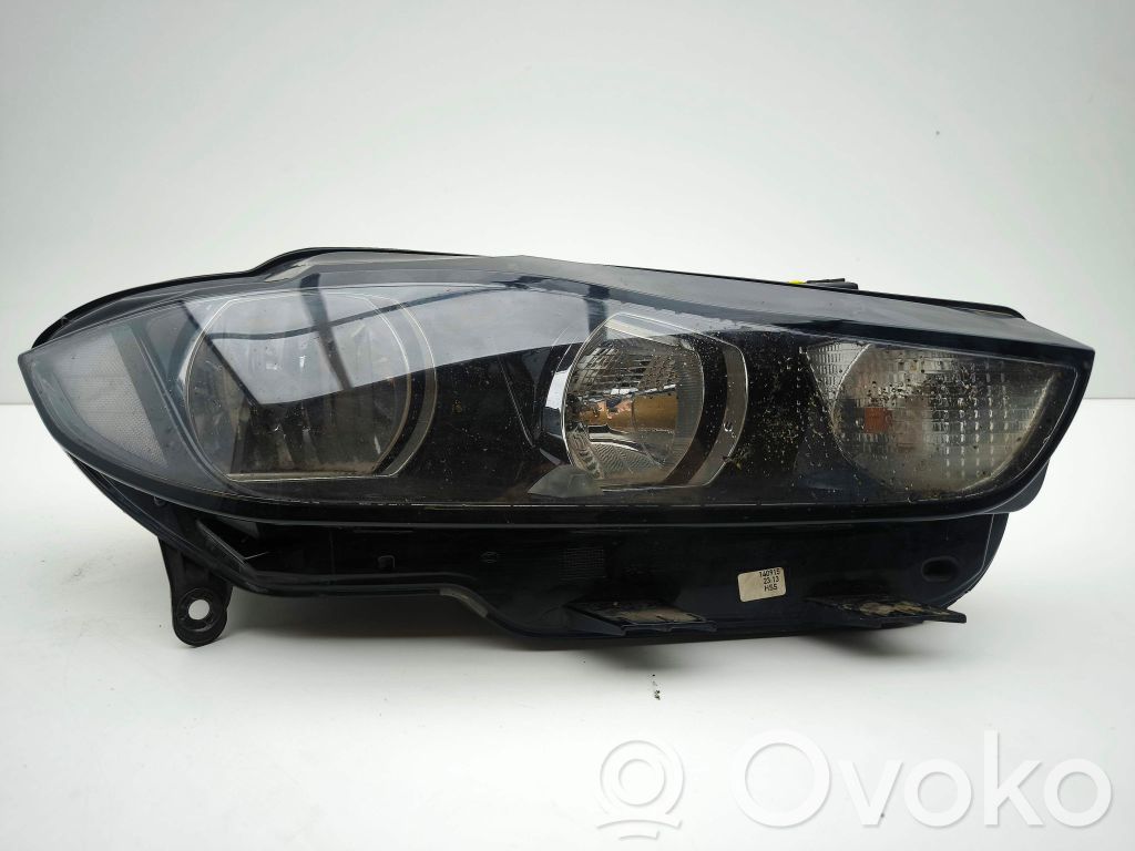 Jaguar XE Lampa przednia 
