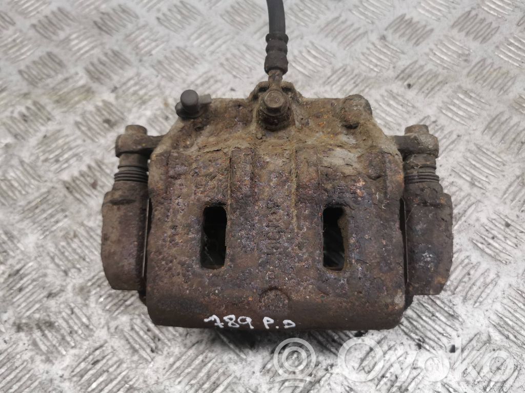 Front brake caliper