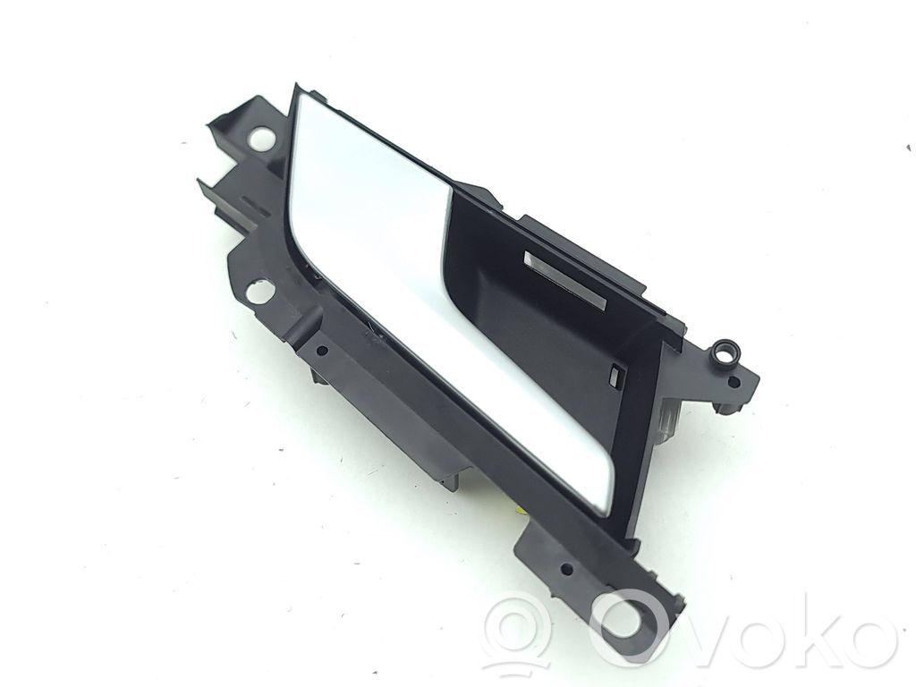 Audi A4 S4 B9 Front door interior handle 