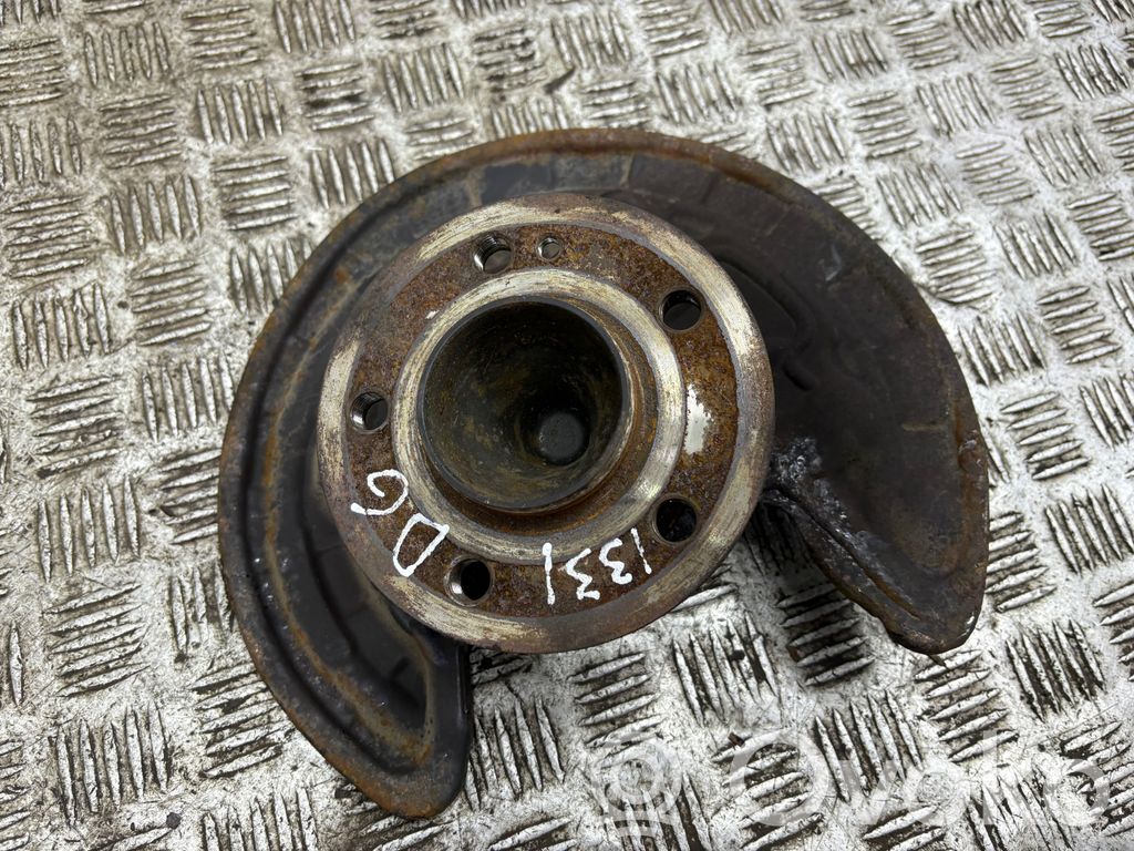 Cubo de rueda trasera