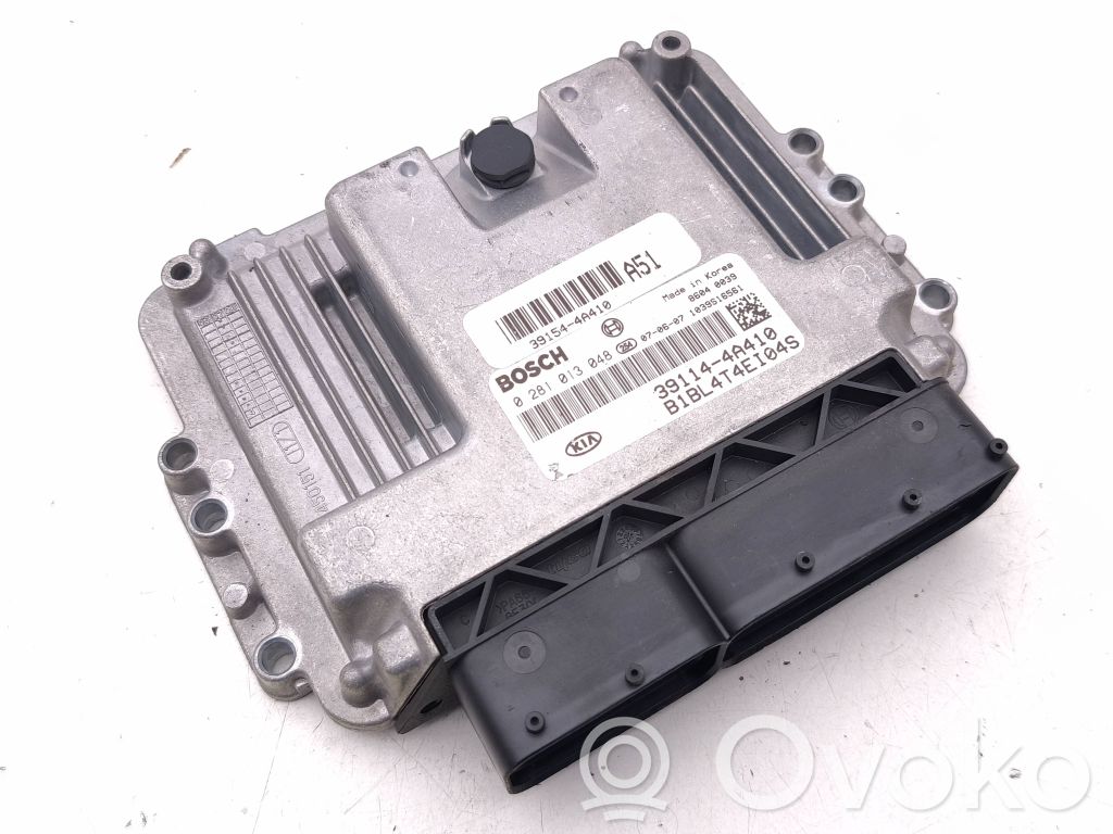KIA Sorento Engine control unit/module 